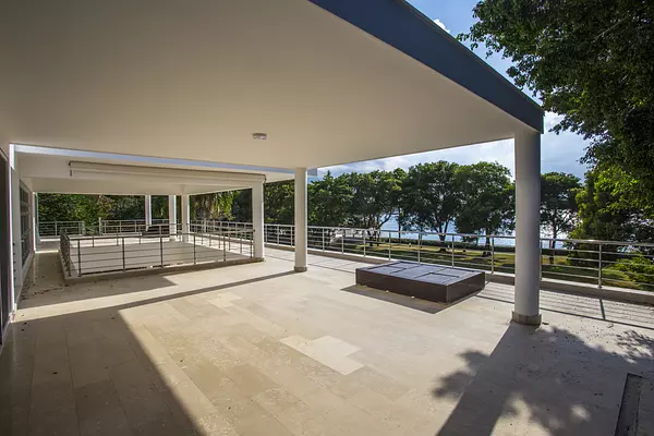 casas vacacionales y villas - villa de lujos frente al mar  9