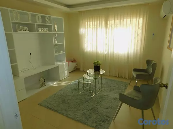casas - Casa de 2 niveles en Alquiler en Altos de Arroyo H 5