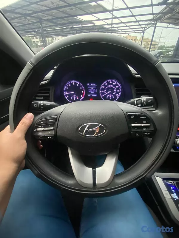 carros - Hyundai Elantra SEL 2020 10