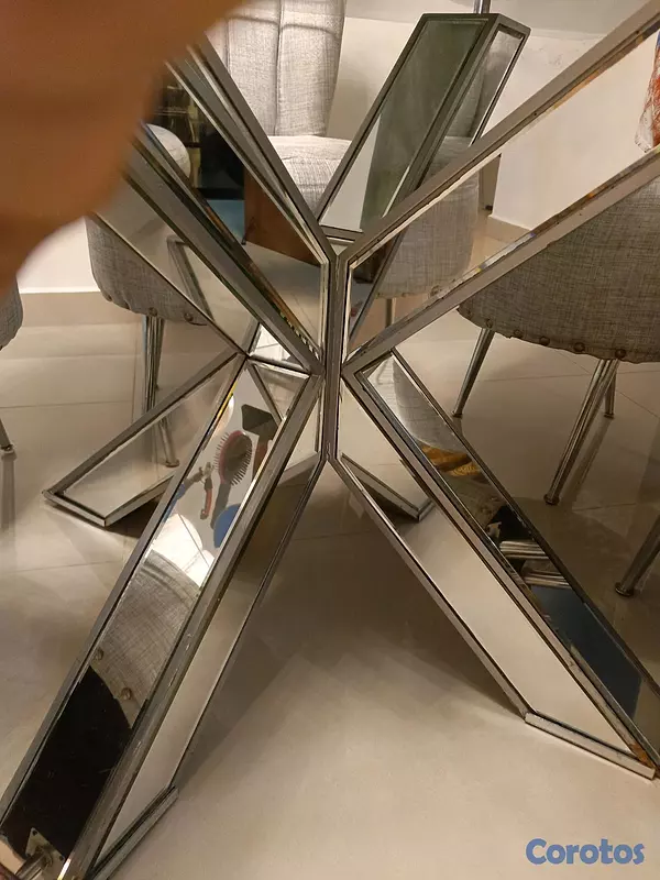 muebles y colchones - VENDO HERMOSO COMEDOR EN CRISTAL Y TELA  2
