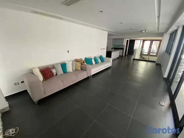 apartamentos - vendo ensanche naco tipo loft tres habitaciones dos parqueos estudio servicio 7