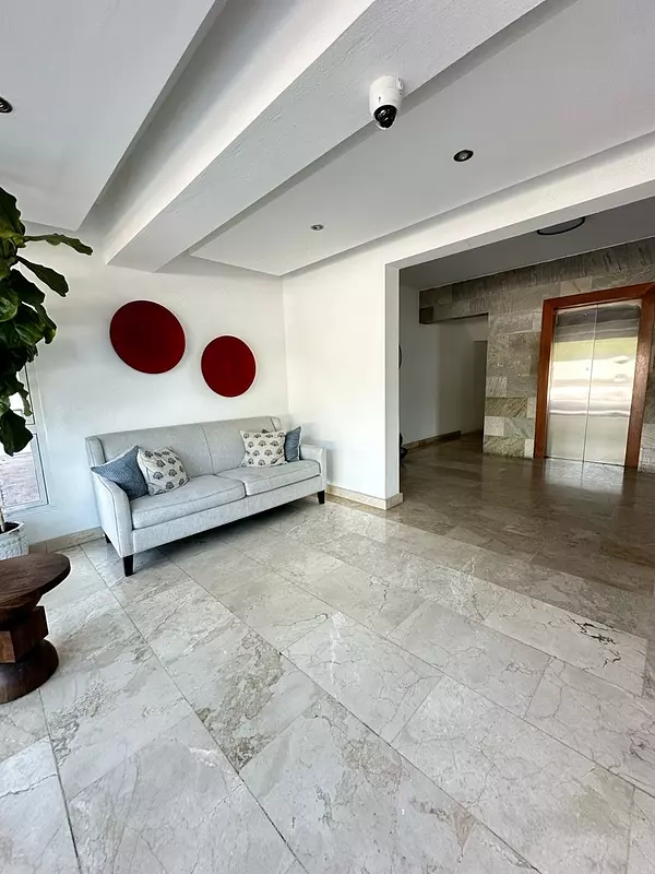 apartamentos - Amplio Apartamento 300 Mts2 en Cerros de Gurabo 7
