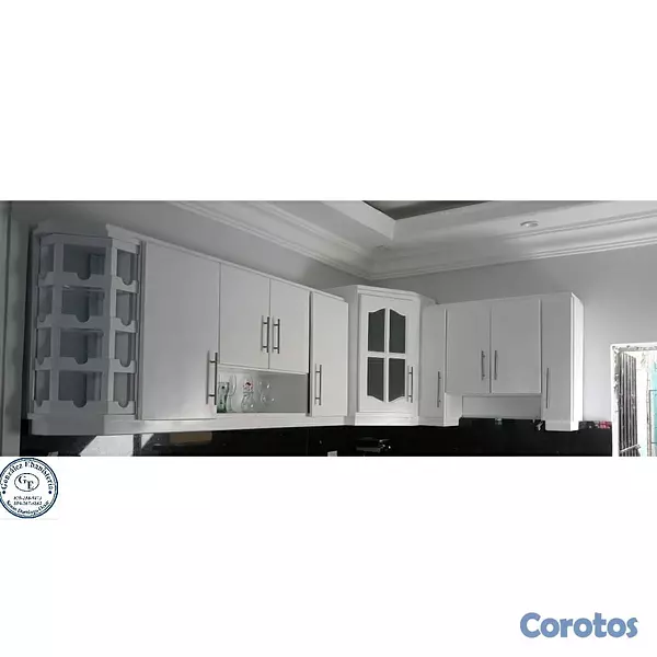 cocina - Gabinete de cocina en hidrofugo blanco moderno  1