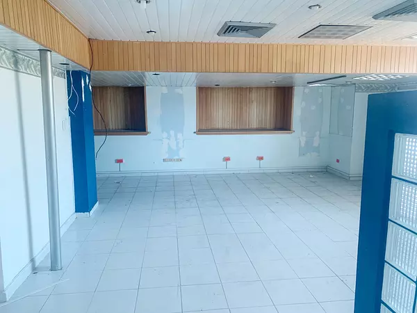 oficinas y locales comerciales - Local en Piantini  2