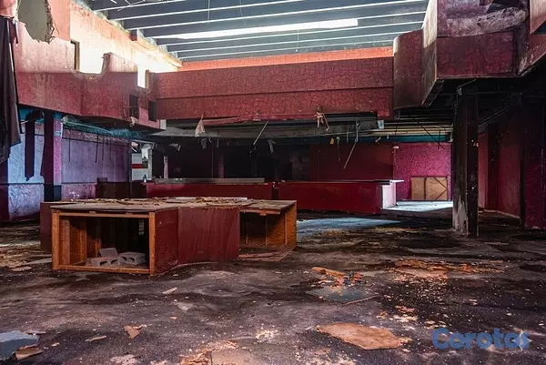 otros inmuebles - Vendo local comercial frente al mar - Zona Univers 3