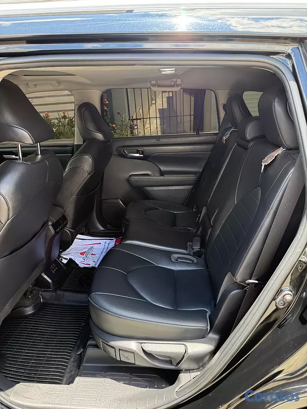 jeepetas y camionetas - Highlander XLE 2022 5
