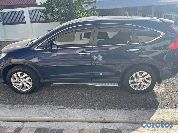 jeepetas y camionetas - CRV 2016 EXL 4X4.
Batería 3 años garantía full.

4 gomas recién instaladas. 

 4