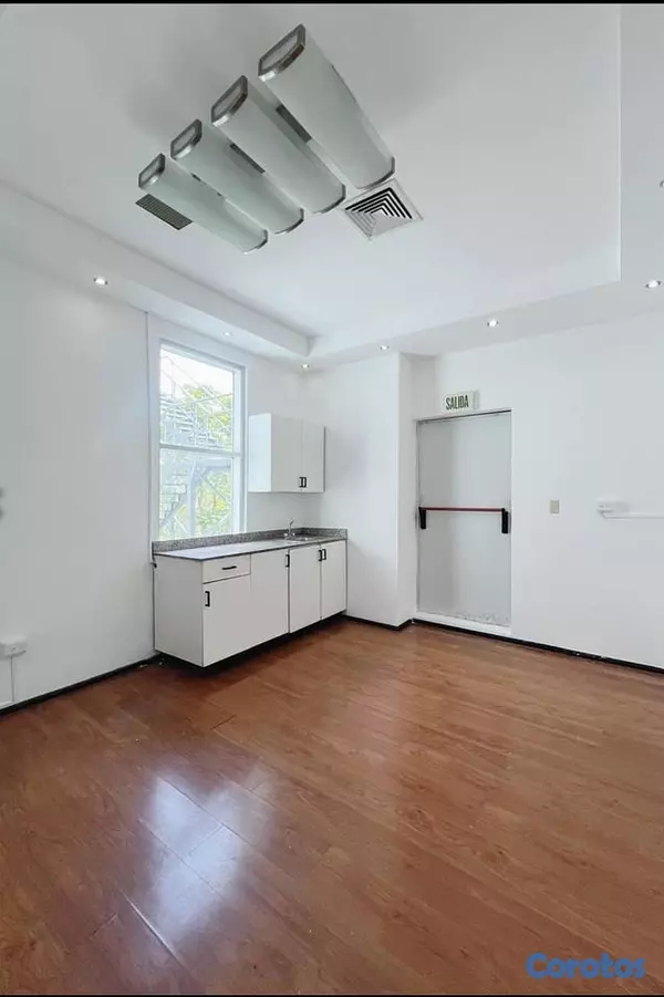 solares y terrenos - Locales corporativos en alquiler moderna torre en piantini 6