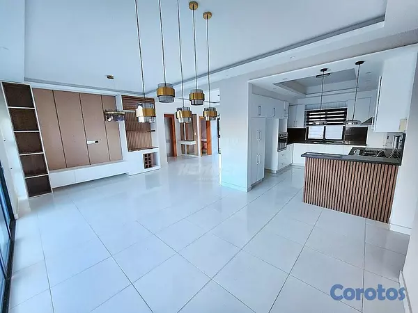 apartamentos - APARTAMENTO LINEA BLANCA Y ASCENSOR LA ESMERALDA S 5