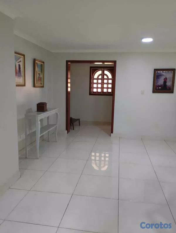 casas - VENDO FABULOSA CASA EN ARROYO HONDO VIEJO 6