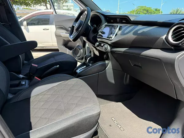 jeepetas y camionetas - Nissan Kicks SV 2020 2