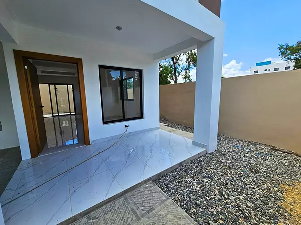 casas - Casa en ciudad modelo ii en venta, jacobo majluta 7