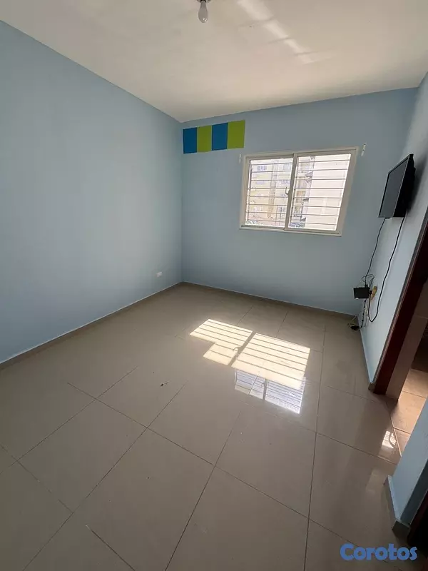 apartamentos - venta de apartamento 2do nivel con 2 parqueos en vista hermosa Santo Domingo  2