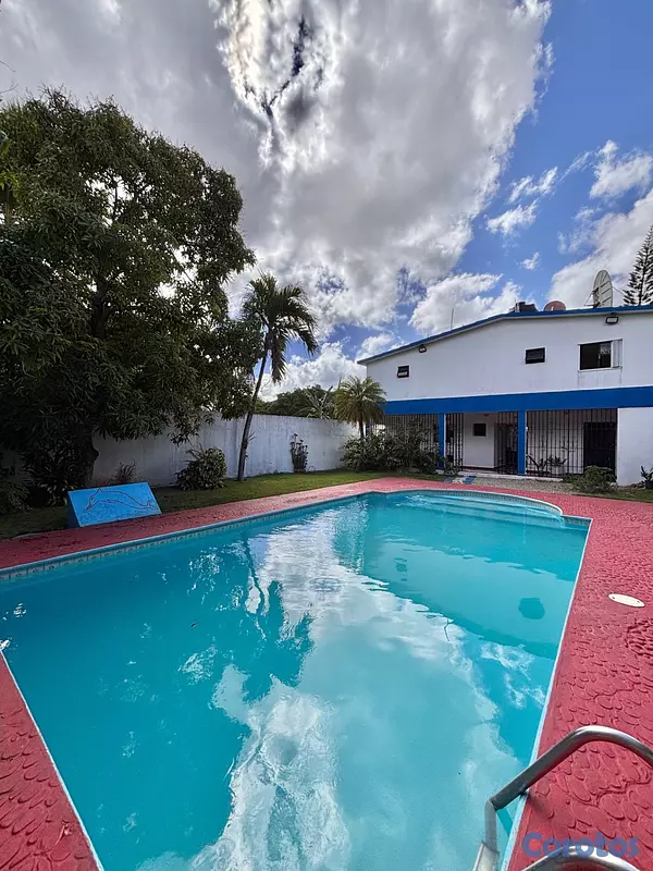 casas vacacionales y villas - 🏡✨ Hermosa villa de 4 dormitorios en venta en La R 3