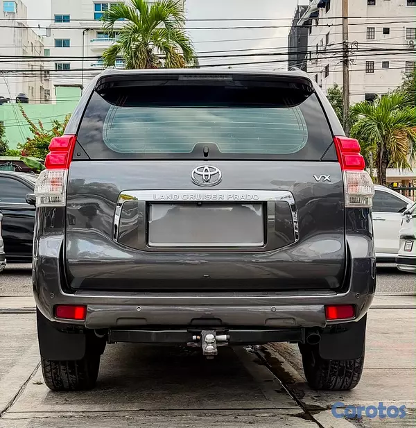 jeepetas y camionetas - 🚗 TOYOTA LAND CRUISER PRADO VXL 2011 5