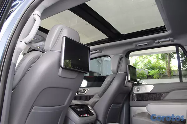 jeepetas y camionetas - Lincoln Navigator  12