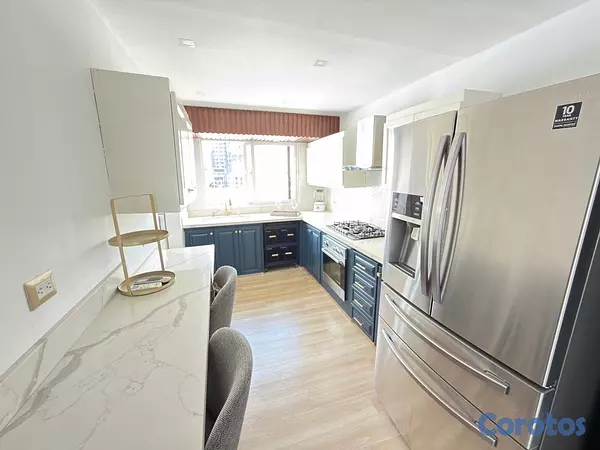 apartamentos - alquiló piantini PH tres habitaciones con baño dos parqueos terraza family locke 3