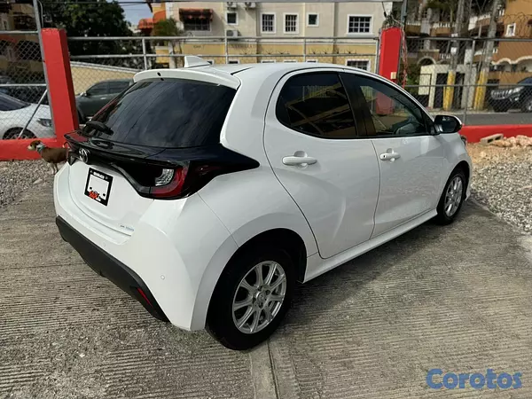 carros - Toyota Yaris 2022 6