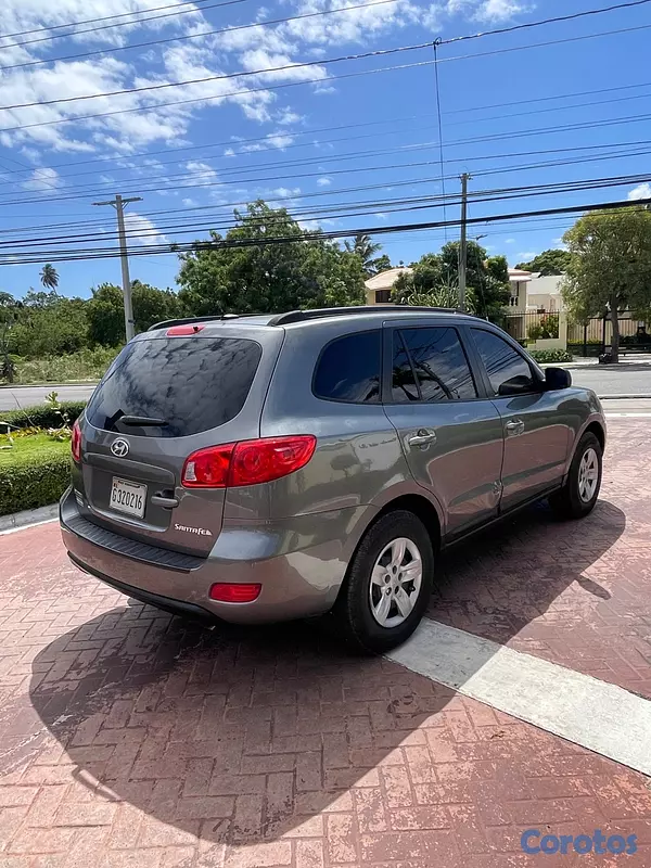 jeepetas y camionetas - Hyundai Santa Fe 2009 4