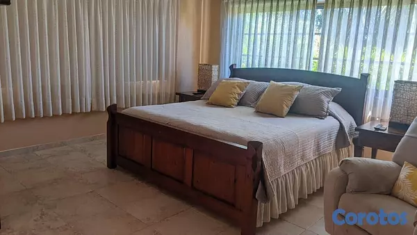 casas vacacionales y villas - Hermosa villa ubicada en el exclusivo Metro Golf & Country Club en Juan Dolio 10
