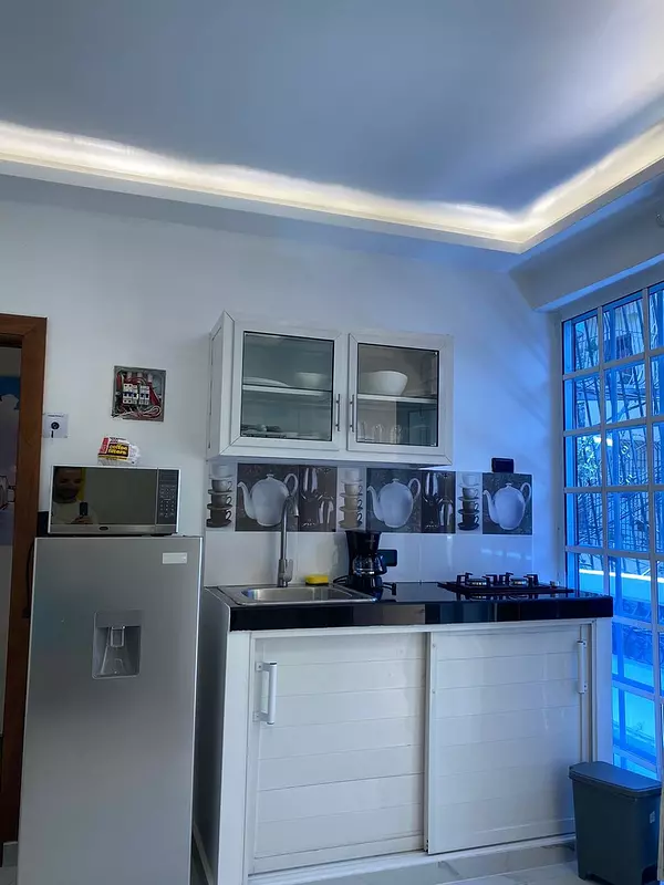 apartamentos - Alquiler Estudio Amueblado con Balcón Ubicado en la Zona Colonial, Santo Domingo 3