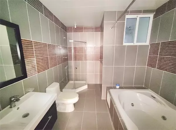 apartamentos - Segundo nivel de renta en Los Cerros de Gurabo  4