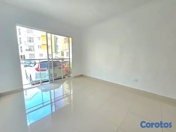 apartamentos - venta de apartamento 1er piso con patio en mirador del este de 127mts 2