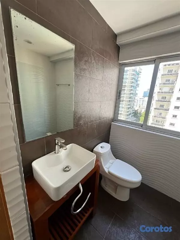 apartamentos - Apartamento en Piantini de 2 habitaciones Piso 8 7