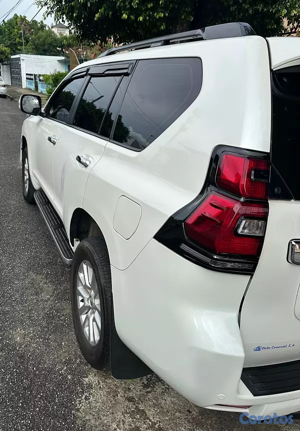 jeepetas y camionetas - Toyota Land cruiser prado 2014 VXL Diésel 11