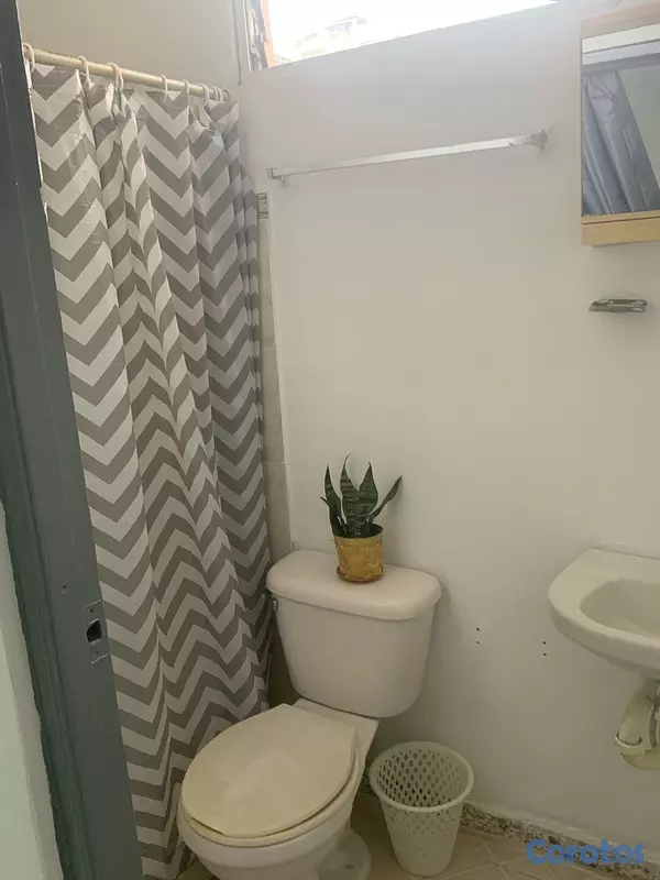 habitaciones y viviendas compartidas - Aquilo habitación con su baño a mujer que trabaje y estudie 2