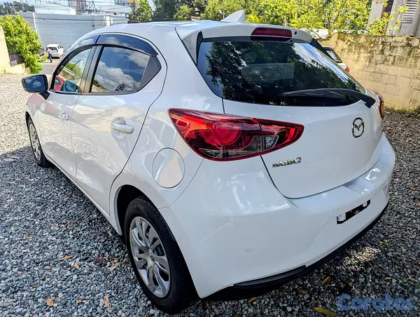 carros - Mazda 2 2020 6