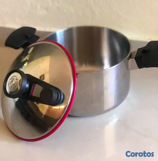 cocina - Se vende juego de 4 ollas Royal Prestige 6