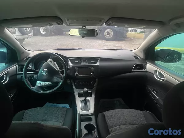 carros - Nissan stentra sv 2015 2