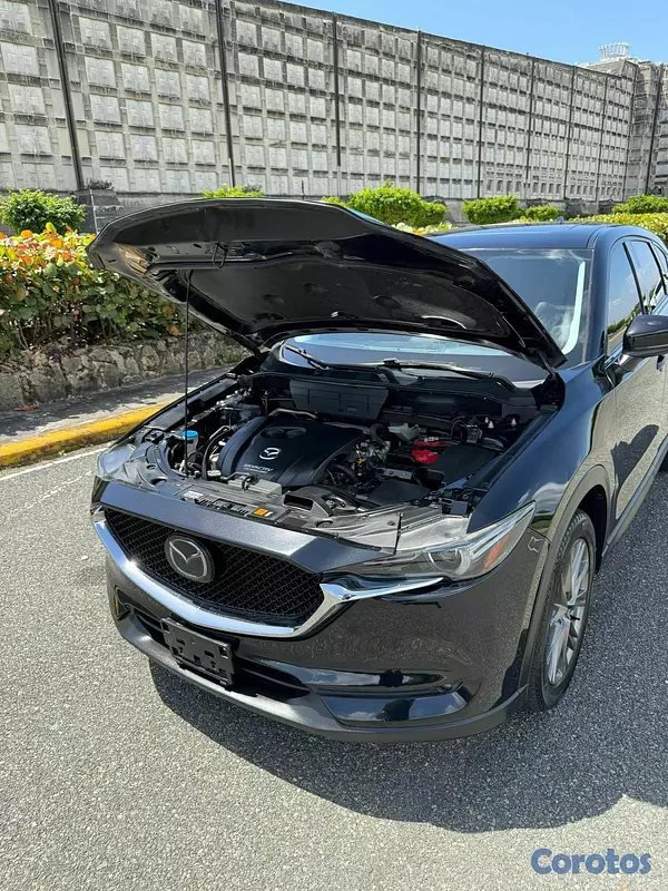 jeepetas y camionetas - Mazda CX-5 Grand Touring 2018 4