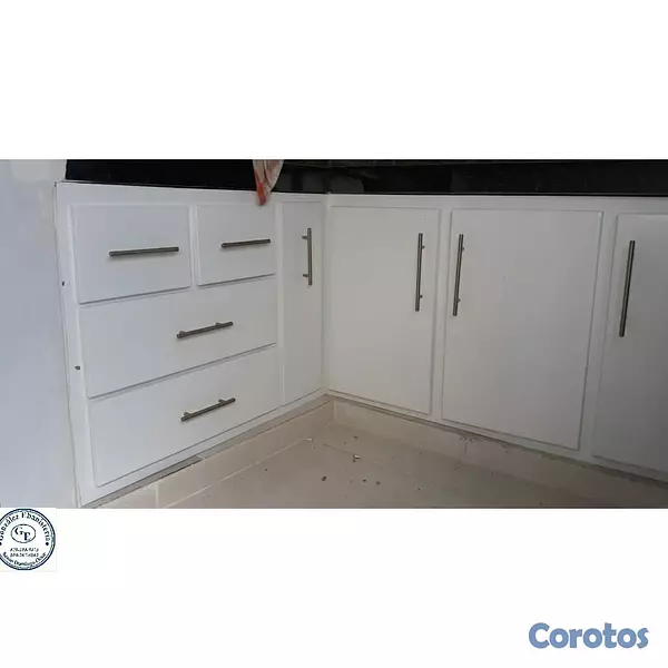 cocina - Gabinete de cocina en hidrofugo blanco moderno  2