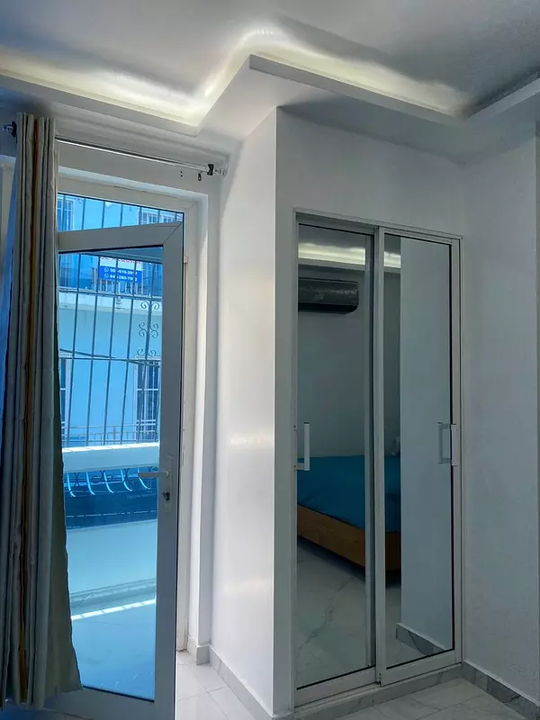 apartamentos - Alquiler Estudio Amueblado con Balcón Ubicado en la Zona Colonial, Santo Domingo 4