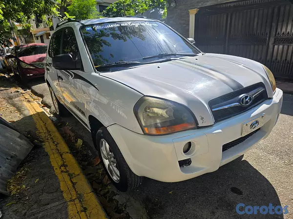 jeepetas y camionetas - Hyundai tucson 2010 3