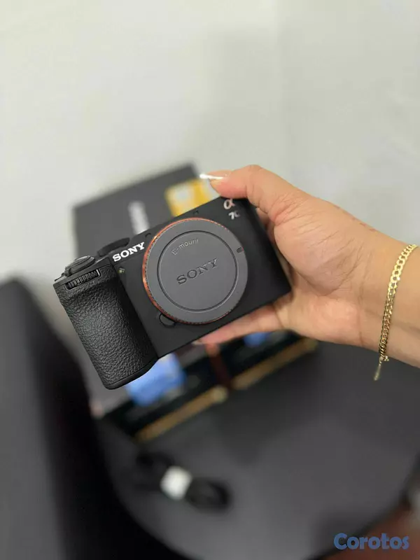 camaras y audio - CAMARA SONY A7C II COMPLETAMENTE NUEVA (SOLO CUERP 2