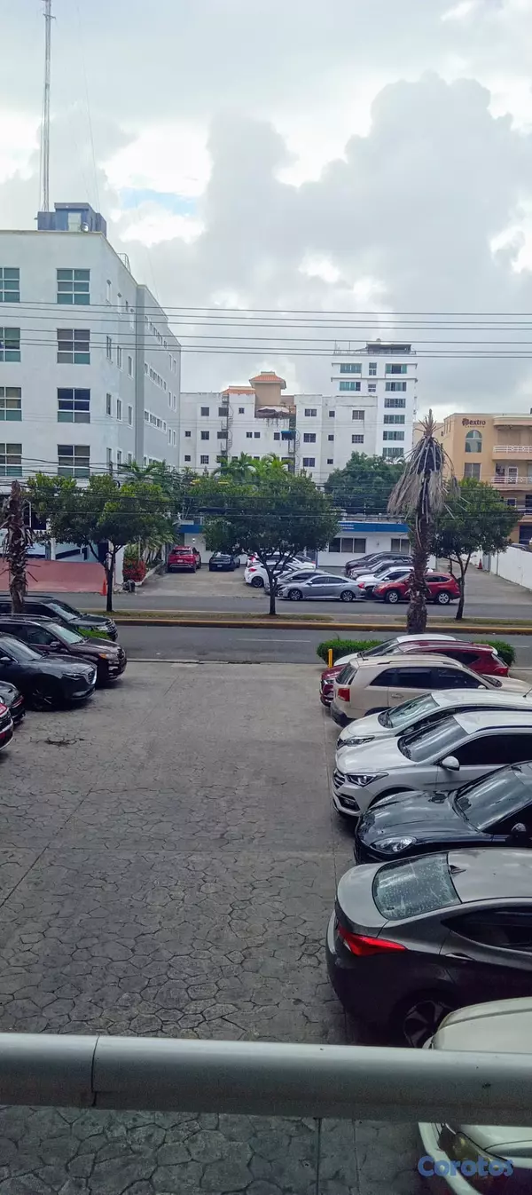 oficinas y locales comerciales - Alquiler Local Comercial Bella Vista Center. 13