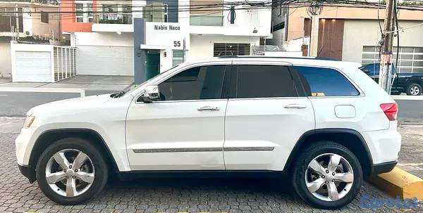 jeepetas y camionetas - Unico dueño 2