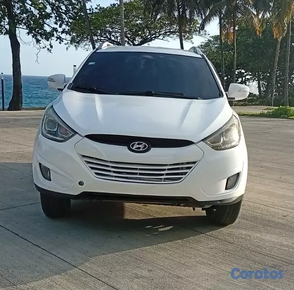 jeepetas y camionetas - HYUNDAI TUCSON 2015 BUENAS CONDICIONES PRECIO NEGOCIABLE 6