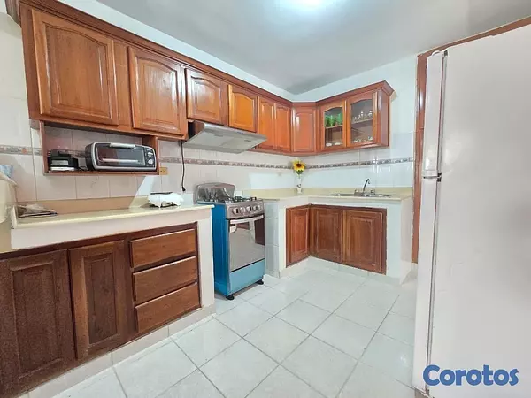 casas - venta de casa en la autopista de san isidro brisa oriental Santo Domingo este  10