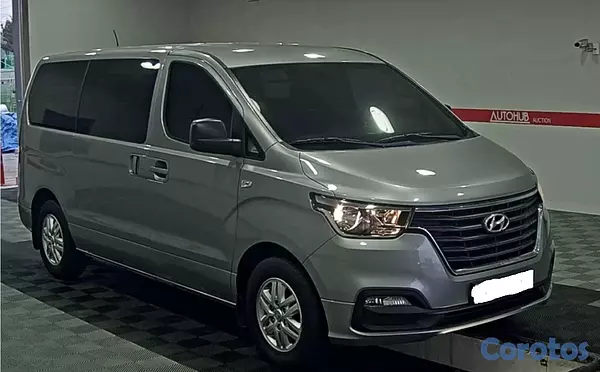 otros vehiculos - HYUNDAI GRAND STAREX 2020 GRIS 4