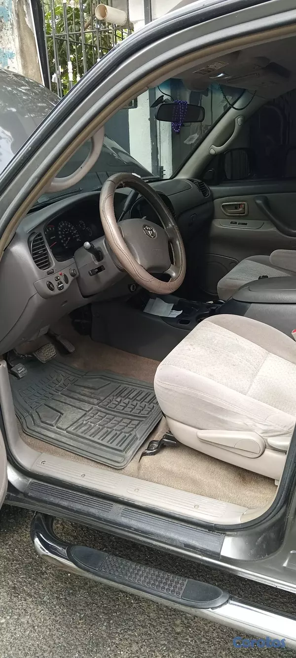 jeepetas y camionetas - TOYOTA TUNDRA AMERICANA AÑO 2006 CONTACTO WHATSAPP 17