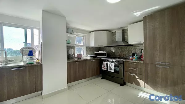 apartamentos - Apartamento en venta en excelente calle de Piantini, próximo a Blue Mall 10