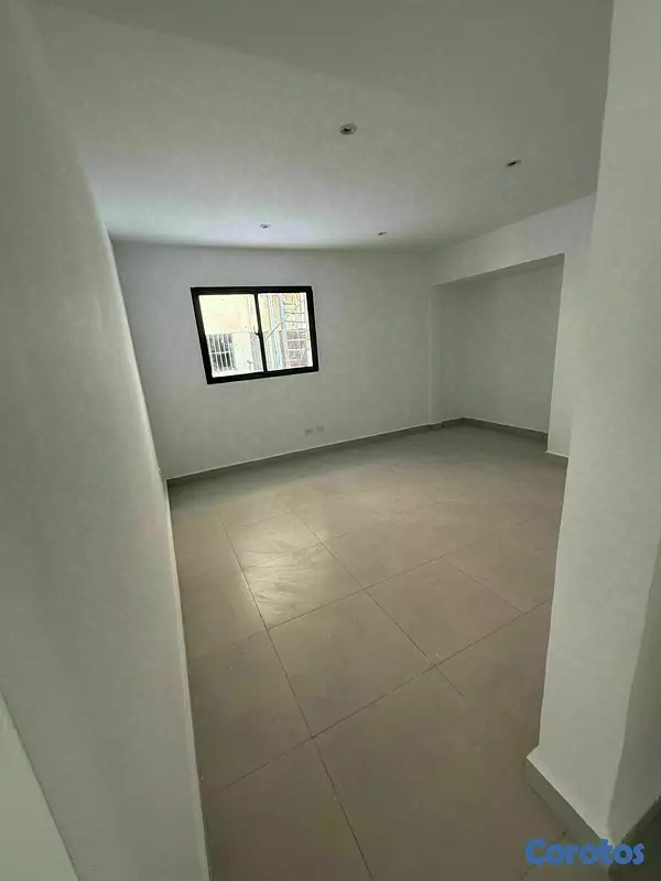 oficinas y locales comerciales - ALQUILO Piso 2 En La Julia de Oportunidad 5
