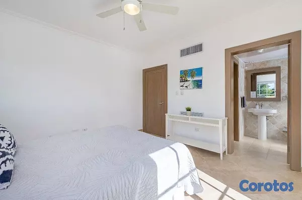 casas vacacionales y villas - Villa Casa Bonita Cocotal con vista al campo de Golf Bávaro, Punta Cana  3