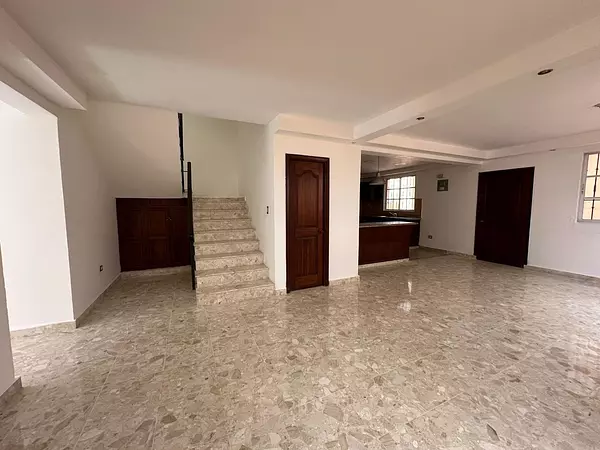 casas - SE ALQUILA casa en El Galá para fines residencial u oficinas administrativas 2