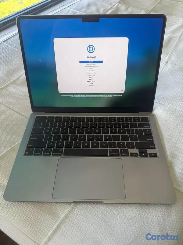 computadoras y laptops -  macbook air m2 2022 de 512 gb 3
