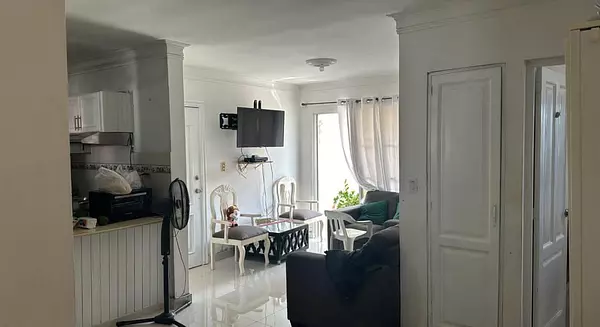 apartamentos - VENDE APARTAMENTO EN LAS AVENIDA INDEPENDENCIA KM 9  2/1 SECTOR NORDESA 
RD$7.5 7